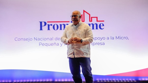 DIRECTOR GENERAL EN ENTREGA CRDITO Barahona DIRECTOR GENERAL EN ENTREGA CRDITO Barahona