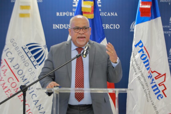 Director 7 De Mayo Director 7 De Mayo