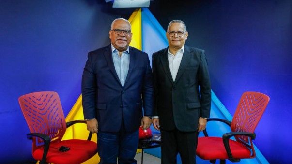 Durante Entrevista Durante Entrevista