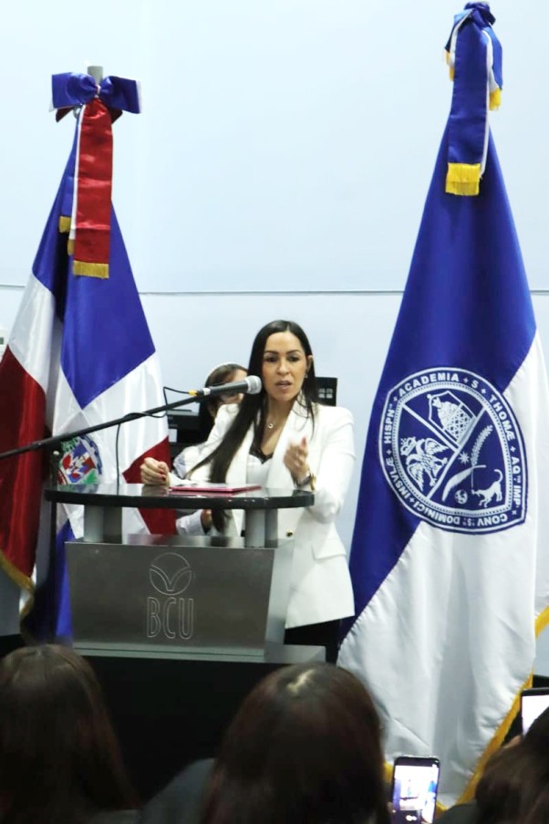 Lissa Camaejo En Certificacion Uasd Lissa Camaejo En Certificacion Uasd