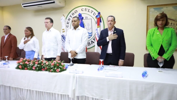 MICM Y Promipyme Entregan Prestamos En San Pedro De Macoris MICM Y Promipyme Entregan Prestamos En San Pedro De Macoris