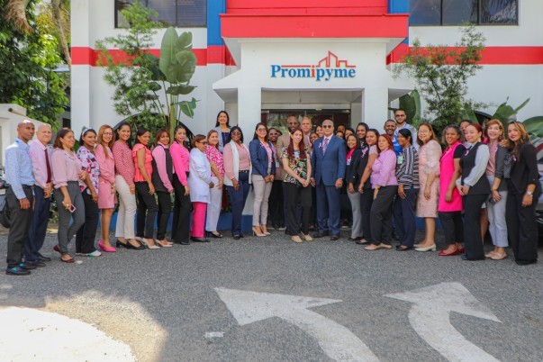 Colaboradores Que Reciben Charla Colaboradores Que Reciben Charla