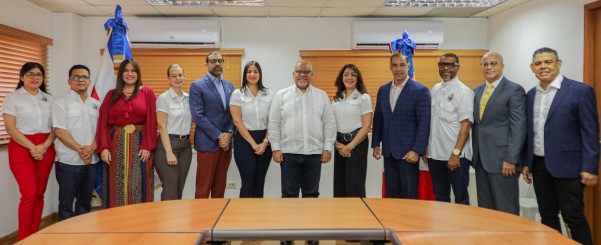 Comision Junto Al Director Comision Junto Al Director