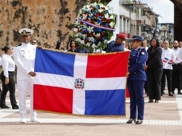 Desfile Ofrenda Floral 2 Desfile Ofrenda Floral 2