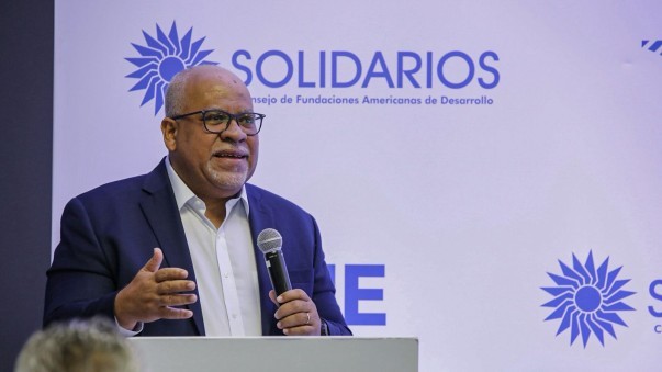 Director En Disertacion Director En Disertacion