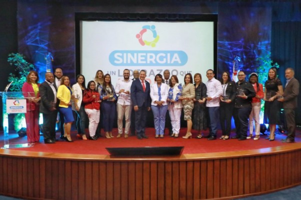 Directores Regionales Directores Regionales