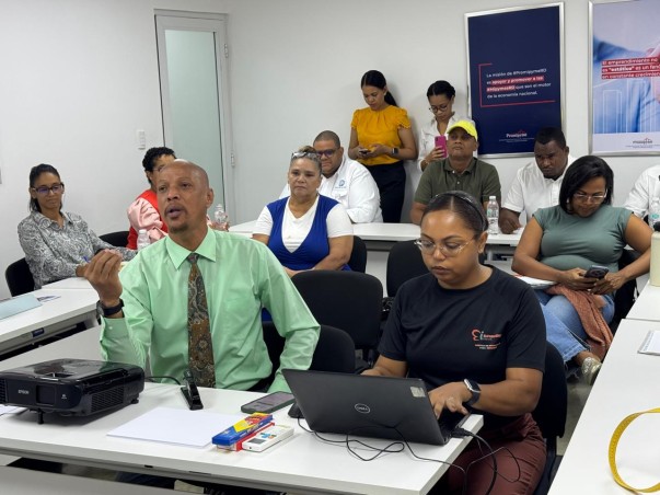 Duante Taller En Salon Capacitacion Duante Taller En Salon Capacitacion