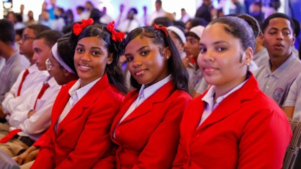 Durante Lanzamiento Emprendelab 2025 Durante Lanzamiento Emprendelab 2025