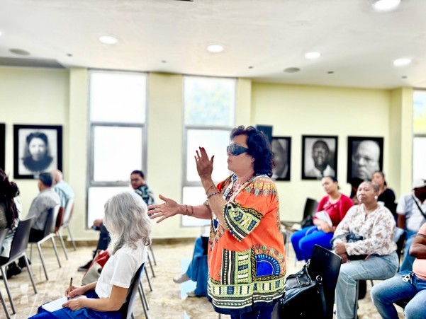 Durante Taller En Bilioteca Nacional Durante Taller En Bilioteca Nacional