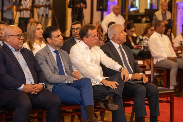 En La Semanal Con El Presiente Y La Prensa