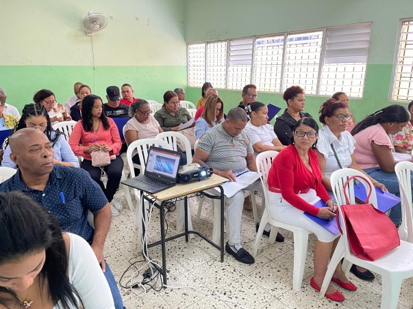 Foto Publico Dentro Foto Publico Dentro