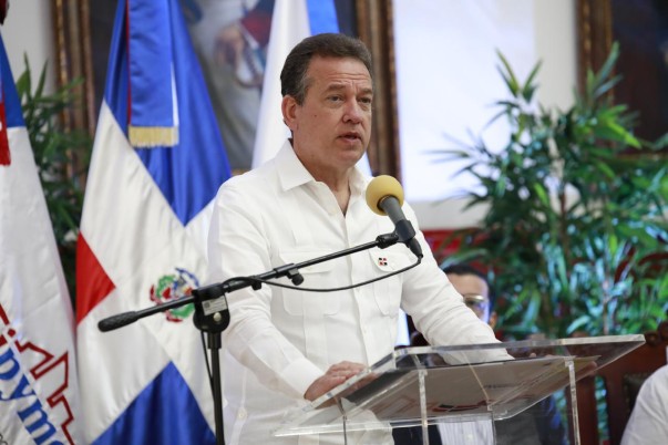 Ito Bisiono En Entrega Afectado Santiago Ito Bisiono En Entrega Afectado Santiago