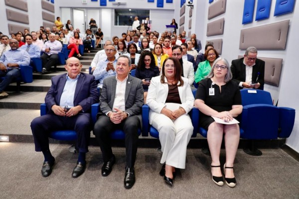 Lanzamiento1 Lanzamiento1