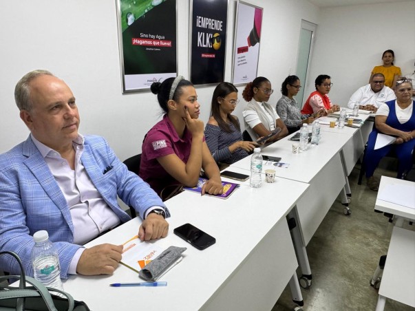 Participante Del Taller En La Luperon Participante Del Taller En La Luperon