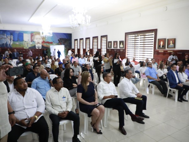 Publico Asist En Entrega Publico Asist En Entrega