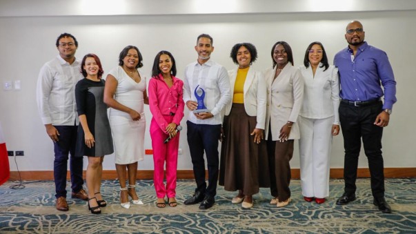 Reconocimiento A Cairo Arevalo