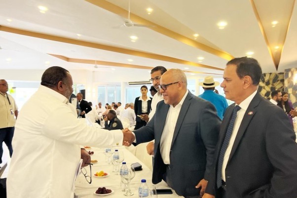 Tercera Foto Tercera Foto